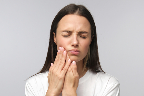 woman with a toothache